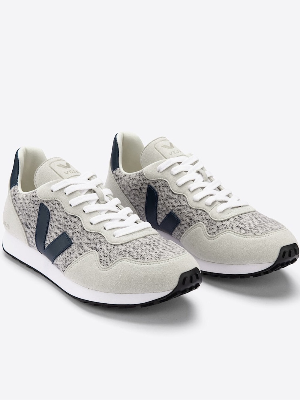 VEJA SDU FLANNEL SNOW NAUTICO Size 37 NEW WITH BOX